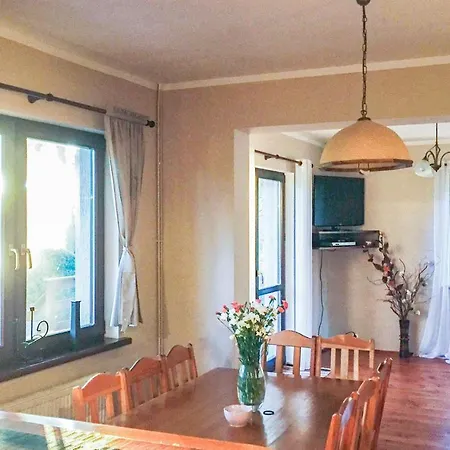Lovely In With Kitchen *